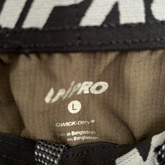 Mens Unipro joggers Size Large - Picture 3 of 4